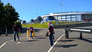 Ah, 'Hampden'. Das Stadion