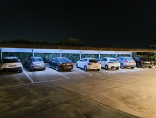 Extrem gute Parkplatz Situation