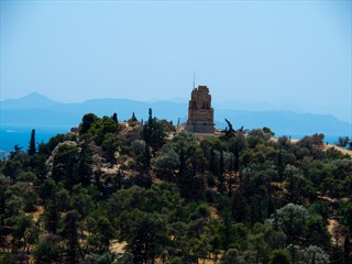 Auf dem Nachbar Berg ist ein Nymphenion