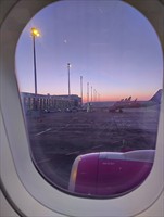 Es dämmert bereits zum Abflug (16:20)