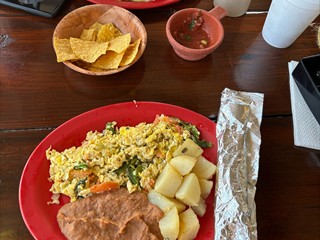Tacos und Dip immer mit dabei