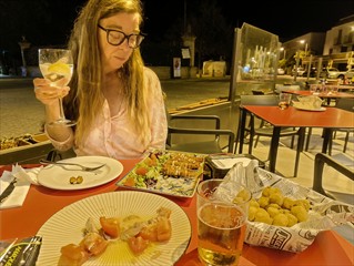 Abends Essen auf der Straße