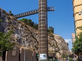 Ach, das der Panoramaaufzug