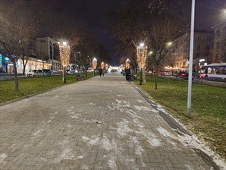 Wir tappern zum Essen durch die Nacht