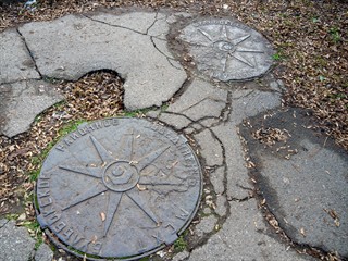 Das Kyrillische lässt sich nicht so einfach überall entfernen